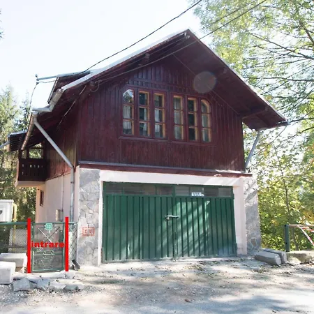 Rustic Regal Apartment Sinaia Exterior photo